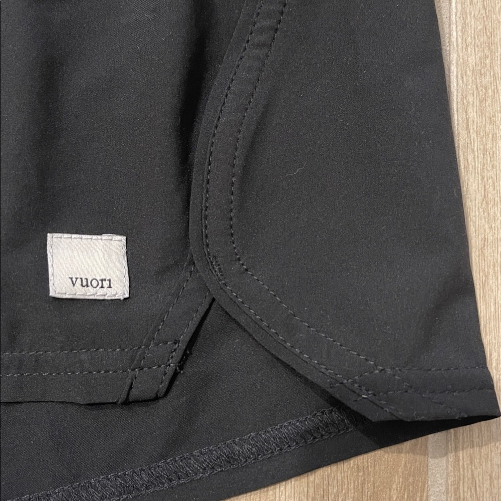 Vuori Black Clementine Romper - Picture 4 of 8